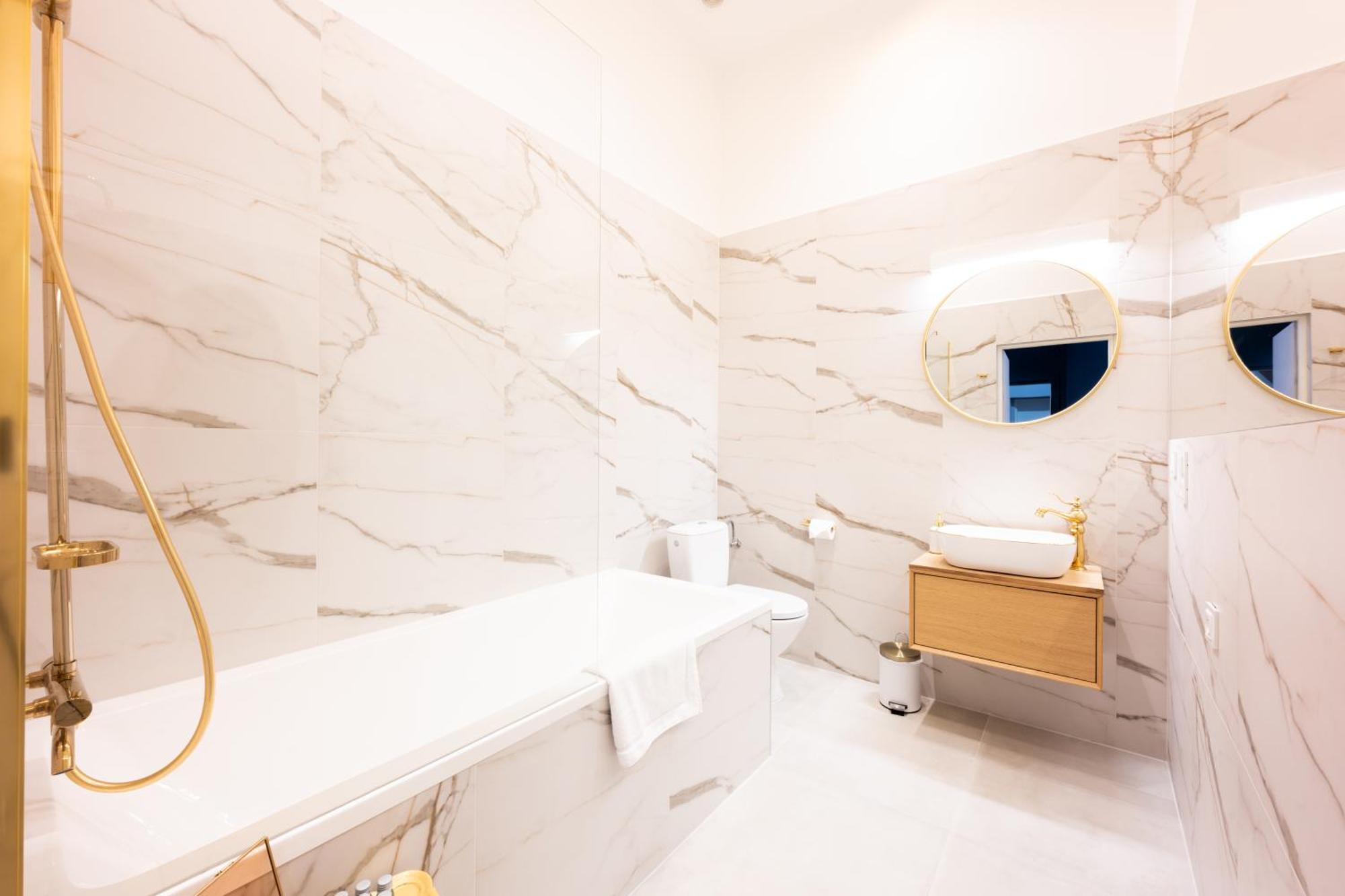 Bracka Main Square Apartments คราคูฟ ภายนอก รูปภาพ